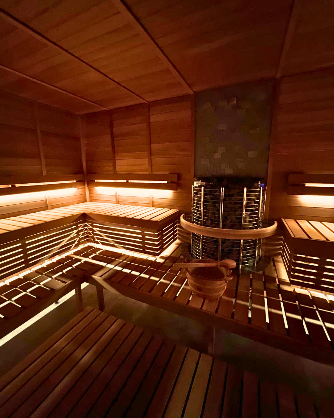 Finnish sauna therapy at RAPIDÉ